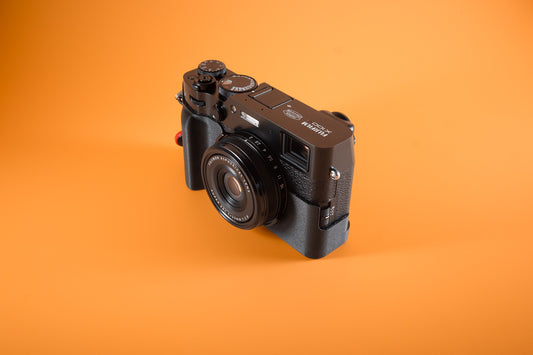 FUJIFILM X100VI · Slim Skin Case