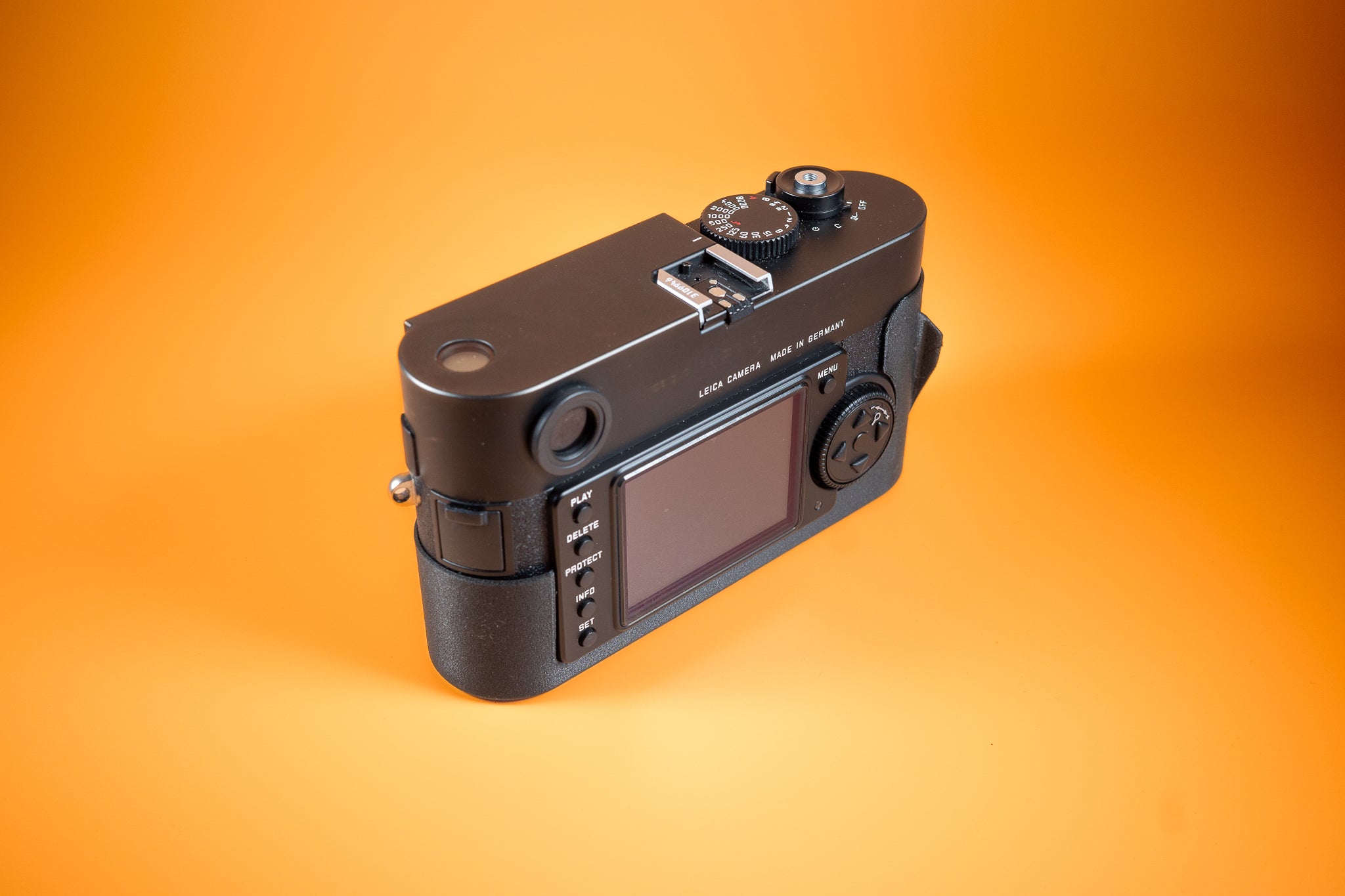 Leica M8 M9 M9-P Slim Skin TPU Case | Akara Labs